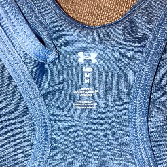 Women’s sports bra - Picture 3 of 3